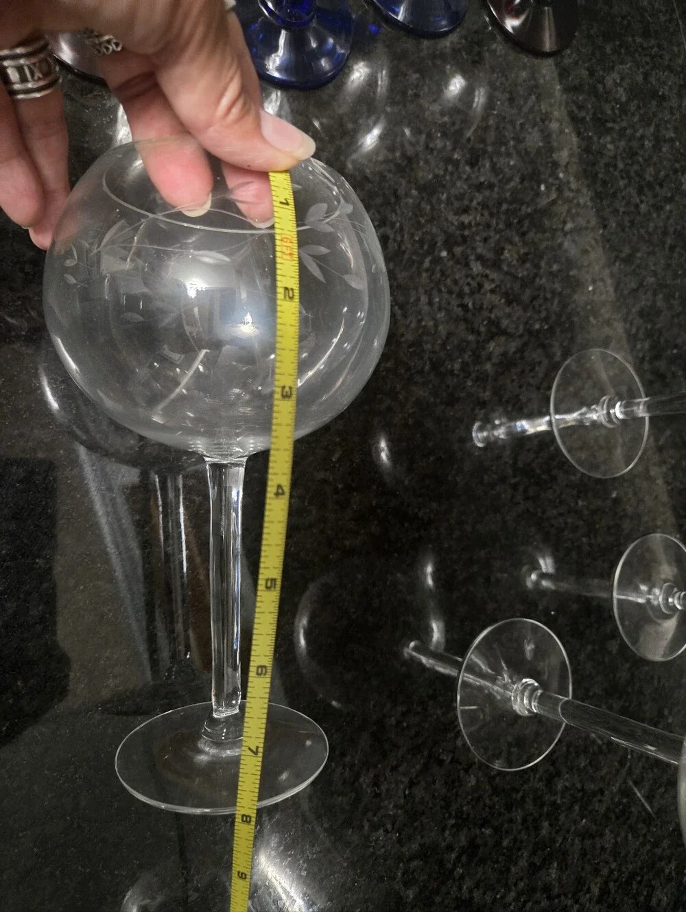Princess House Etched Crystal Balloon Wine Glasses - Set of 4